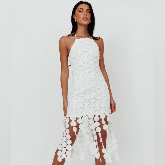 REVOLVE Dresses & Skirts - NWT Mainstrip Halter Circle Fringe Crochet White Midi Dress. Size Large